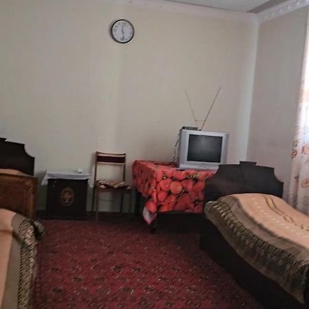 Western House Bed and Breakfast Qorowul Esterno foto