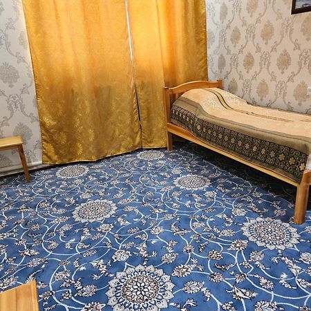 Western House Bed and Breakfast Qorowul Esterno foto