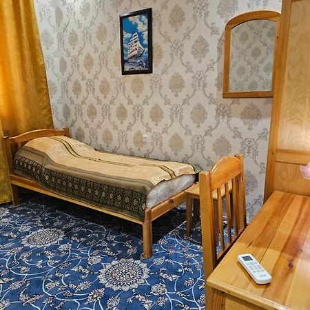 Western House Bed and Breakfast Qorowul Esterno foto
