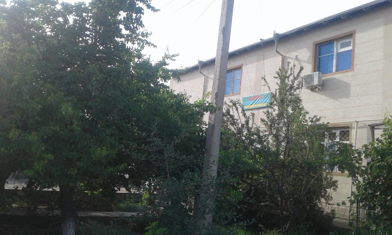 Western House Bed and Breakfast Qorowul Esterno foto